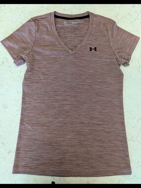 Under Armour Women's Dusty Rose Heather V-Neck Performance Tee - Black Logo